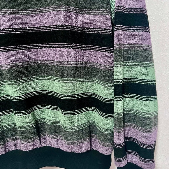 VINTAGE Alfred Dunner Green and Purple Crewneck Sweater MEDIUM - Picture 4 of 7